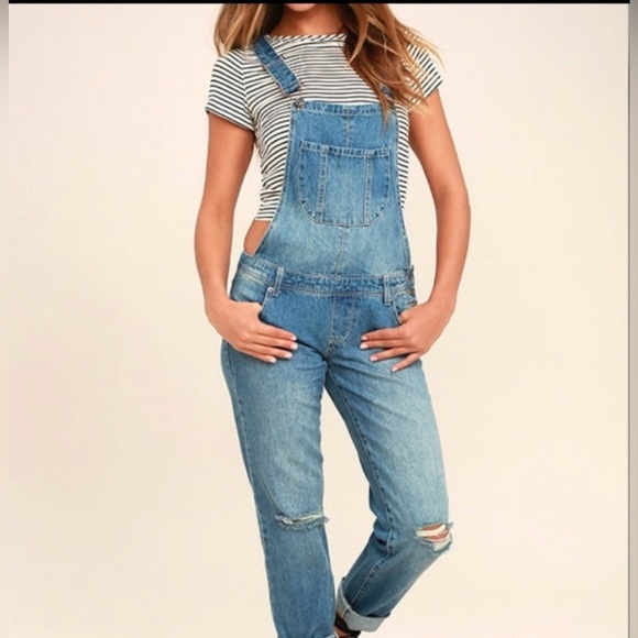 Lulus Denim - Lulu's  distressed denim overalls